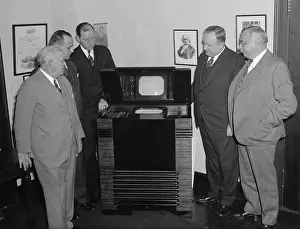 Horizontally: FCC Commissioners inspect latest television ?