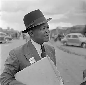 Batho: February 1952 At Bloemfontein Africans Choose Between