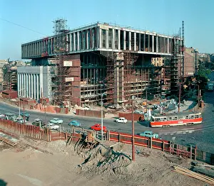 Hampl: Federal Assembly - parliament - building - construction