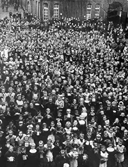 Quakers: Feeding of school children in Berlin, 1920