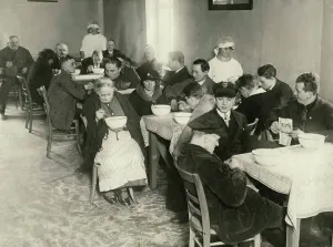 Famine: Feeding of unemployed people in Berlin, 1930