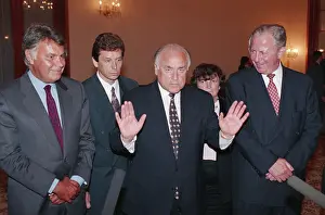 Felipe: Felipe Gonzalez and Jacques Santer visit Russia