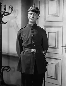 Boese: Felix Bressart in Terror of the Garrison, 1931