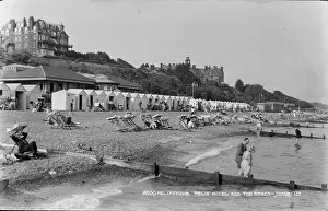 Huts: Felixstowe Beach and Hotel