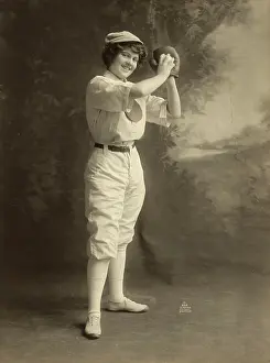 Stance: Female baseball player