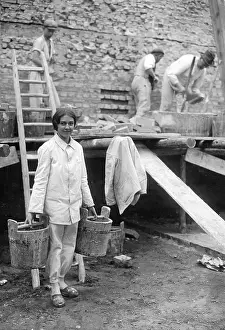 Bricklayer: Female bricklayer apprentice in Koepenick
