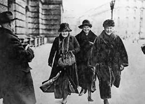 Emancipate: Female members of the Reichstag, 1925