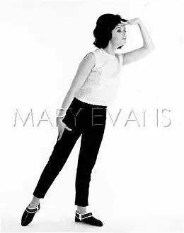 Shading: FEMALE MODEL