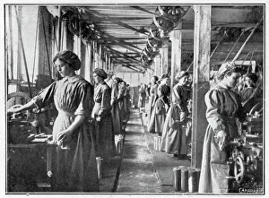 Munition: FEMALE MUNITIONS WORKERS