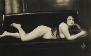 Artistically: FEMALE NUDE 1920'S