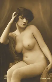Proportions: FEMALE NUDE 1920'S