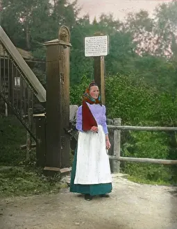 Signalman: The female signalman