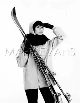 Skiwear: FEMALE SKIWEAR MODEL