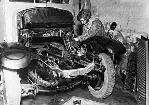 Trainee: Female trainee mechanic, 1932