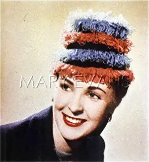 Lesley Bradshaw: FEMALE TYPE/FEZ HAT 1946
