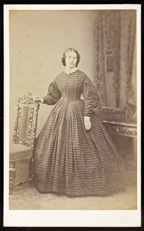 C1860: FEMALE TYPE/SEPIA C1860