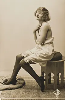 Garters: FEMALE TYPE/SLIP 1920