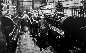 Weave: Female worker and child labourers in spinning mill