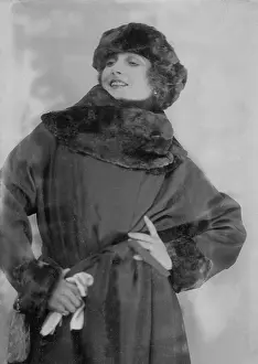 Andra: Fern Andra, 1919