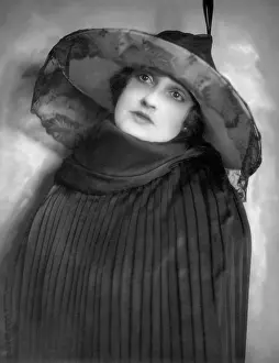 Andra: Fern Andra in Zalamort, 1923
