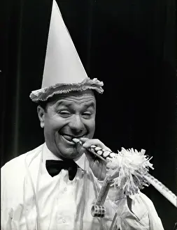 Standup: Fernand Raynaud, standup comedian, Paris