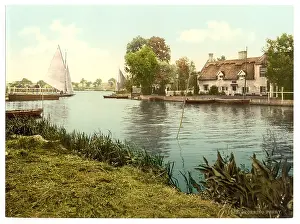Horning: The ferry, Horning Village, England