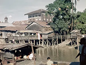 Dumped: ferry to Namaw - Moulmein