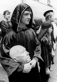 Ponds: Festival devoted to writer Mikhail Bulgakov, 1995