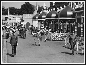 Battersea: FESTIVAL MAJORETTES