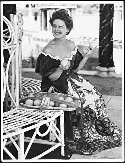 Gwyn: FESTIVAL NELL GWYN 1951