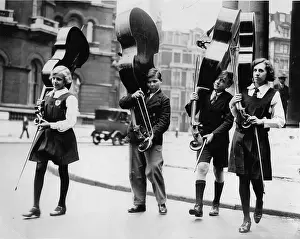 Musicans: Festival of the school band