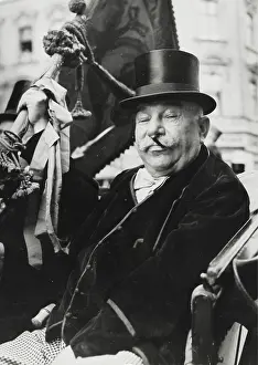 Fiaker: A Fiaker with beard and top hat. About 1960. Photograph