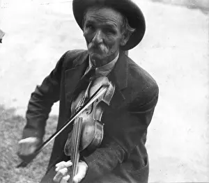 Asheville: Fiddlin Bill Henseley, mountain fiddler, ?
