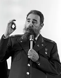 Microsurgery: Fidel Castro Ruz, 1986