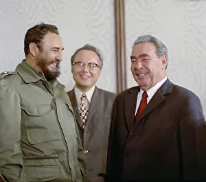 Cubas: Fidel Castro visit to USSR