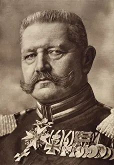 Head Shoulders: Field Marshall Paul von Hindenburg, Commander-in-Chief