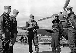 Weaponry: Fighter pilots of the Condor Legion in conversation, Spain