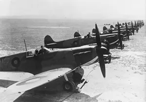 Spitfire: Fighter planes Supermarine Spitfire, 1939