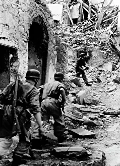 Paratroopers: Fighting in Italy, 1944