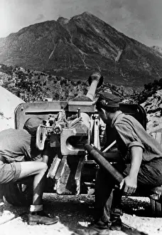 Partisan: Fighting partisans in occupied Yugoslavia, 1944