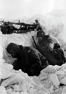 Shelling: Fighting in winter, 1942
