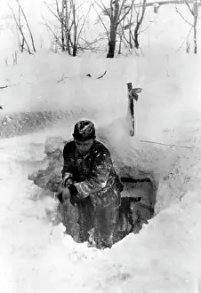 Shovels: Fighting in winter, 1942