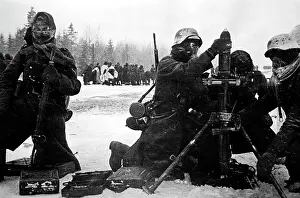 Henisch: Fighting in winter, 1942