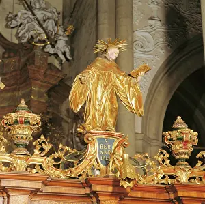Zwettl: Figure of the Holy Bernhard
