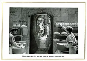 Placing: Filling saggers with clay ware, Alfred Meakin