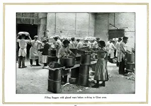 Filling: Filling saggers with glazed ware, Alfred Meakin