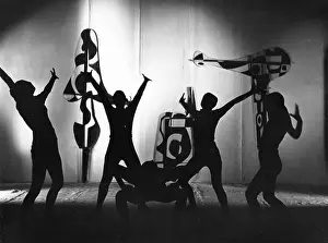 Avant: Film ballet Between Two Worlds