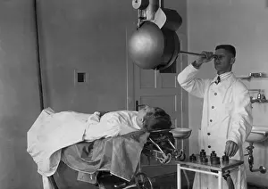 Adjusted: Film camera in the operating room, 1925