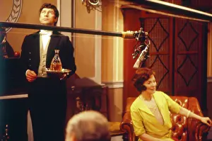 Decanter: Filming of Upstairs Downstairs