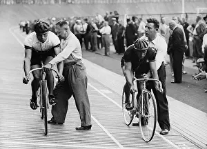 Helpers: Final of the Cycling World Championship in Brussels, 1935